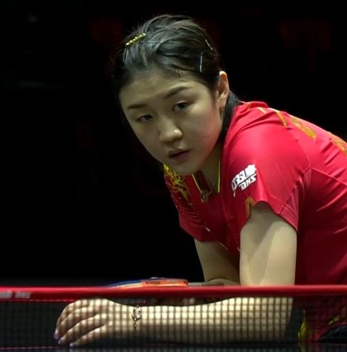 乔治娜更是 乔治娜更是