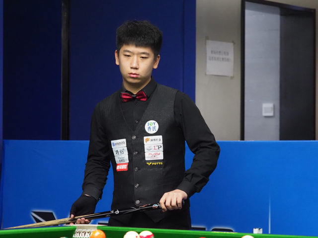 到颁奖典礼 到颁奖典礼