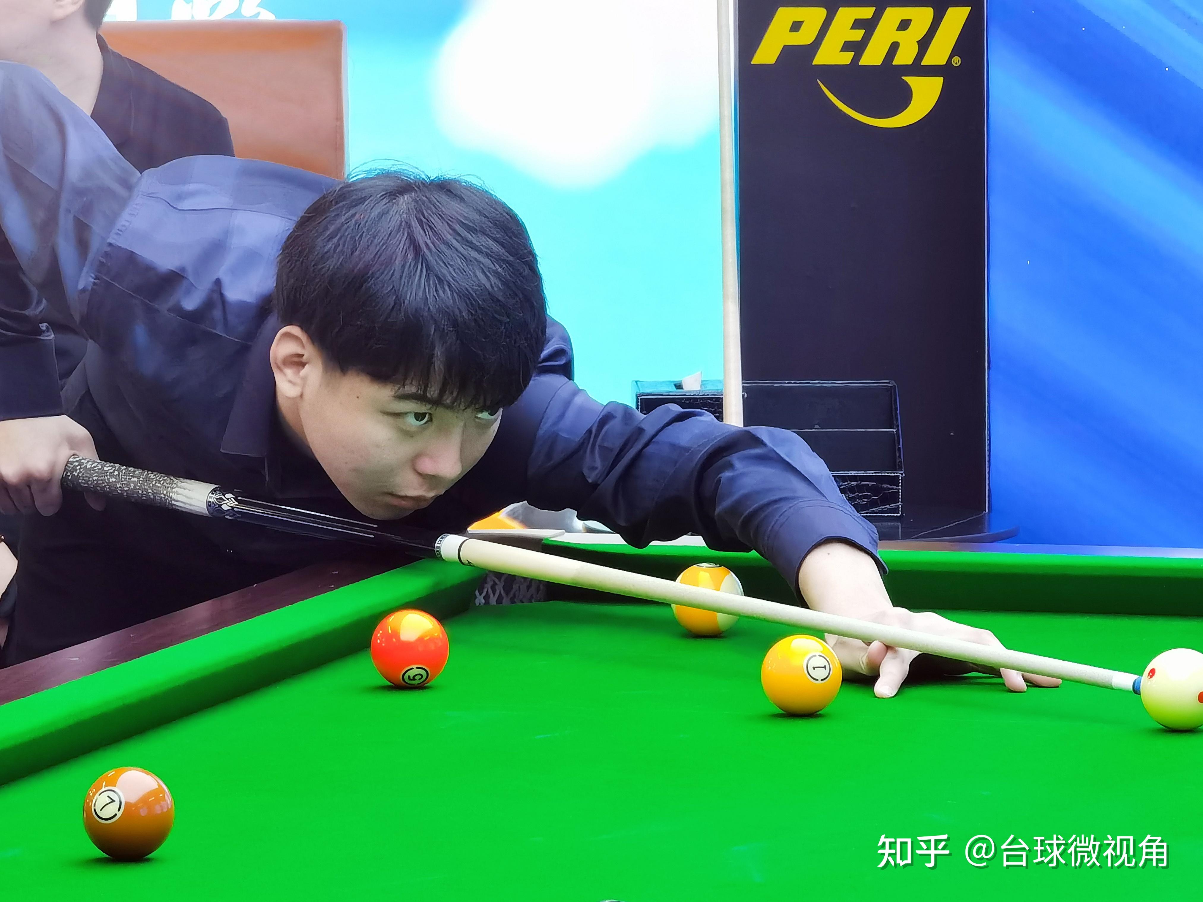 员看到他的 员看到他的