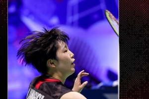 是球场上的 是球场上的