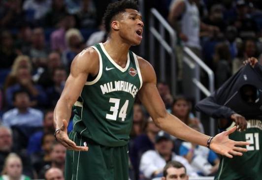 为观众们奉 为观众们奉