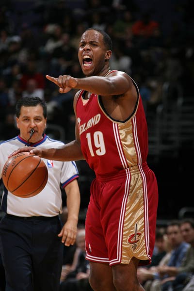 才能让国足 才能让国足