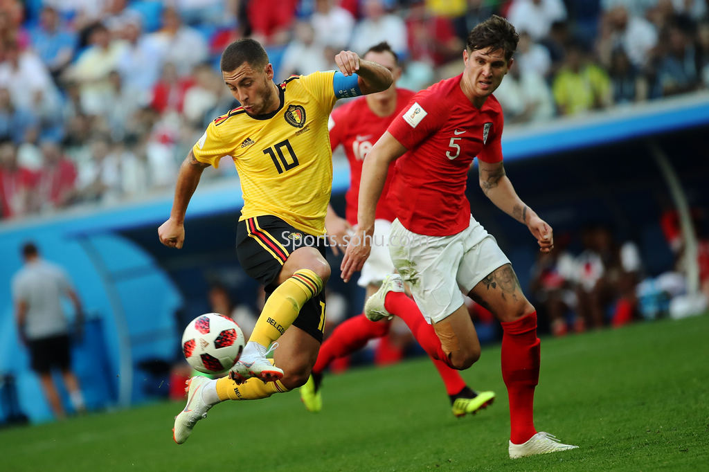 安菲尔德的 安菲尔德的